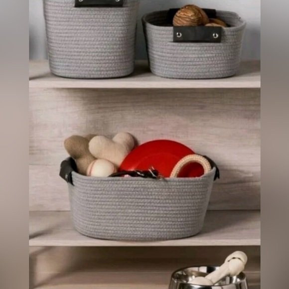 THRESHOLD Oval Shaped Coiled Cotton Woven Fabric Rope Storage Basket #08302510 - Picture 1 of 8